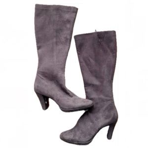 Liz Claiborne suede boots NWOT
